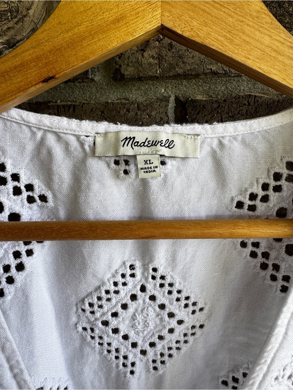 Madewell Eyelet Flutter-Sleeve Top White Linen Blend Button Front Blouse XL - Picture 9 of 15